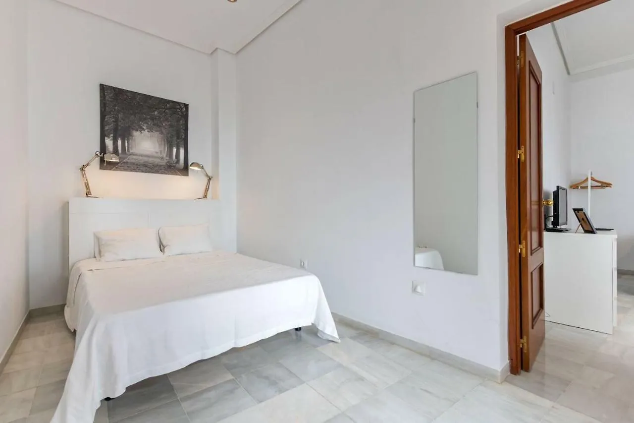 Veronica City Center Oasis Apartment Seville