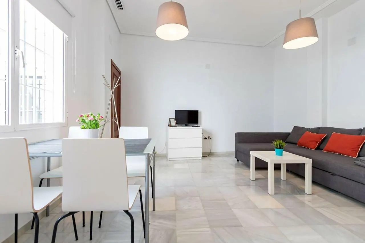 Veronica City Center Oasis Apartment Seville